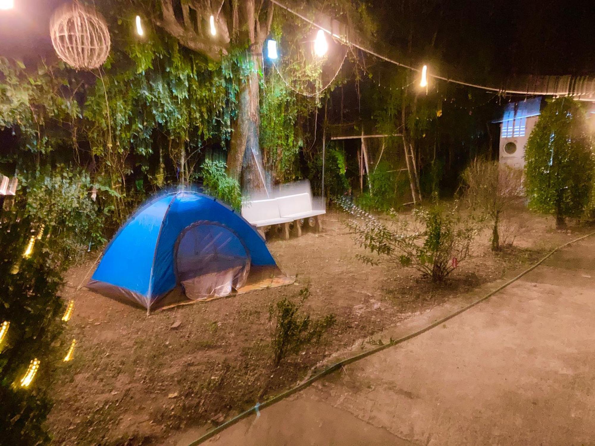 The Family Ozone Pool House: Mountain Retreat in Kaeng Krachan Villa Ban Song Phi Nong  Exterior photo